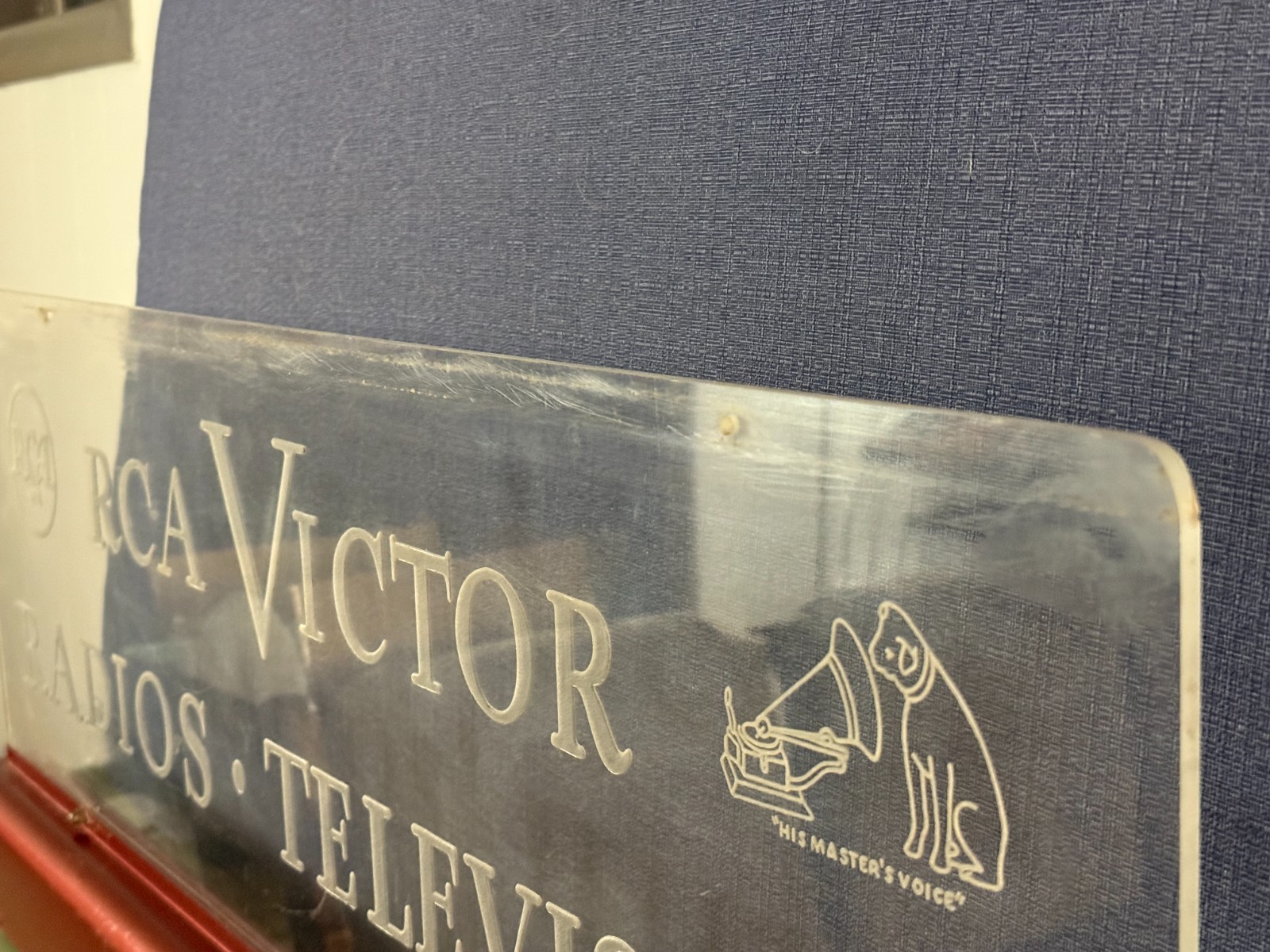 Vintage RCA Victor Radios Television Lighted Store Sign – Untested – Repainted