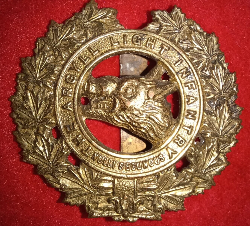 M31 - The Argyll Light Infantry Cap Badge, 1923 issue
