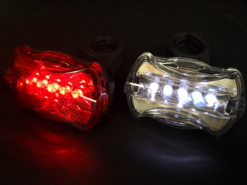 1 pc Bike Safety Blinker Tail Light Battery Multi-Pattern Water Resistant Run US