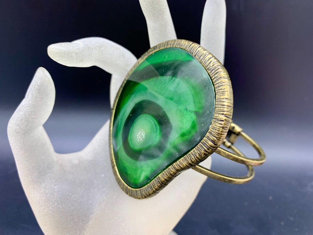 SIGNED STATEMENT FREE FORM GREEN BRONZE MODERNIST BRACELET