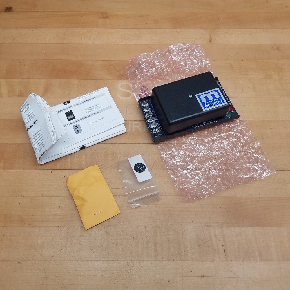 Maxitrol AD1010U Amplifier With Temperature Selector - NEW