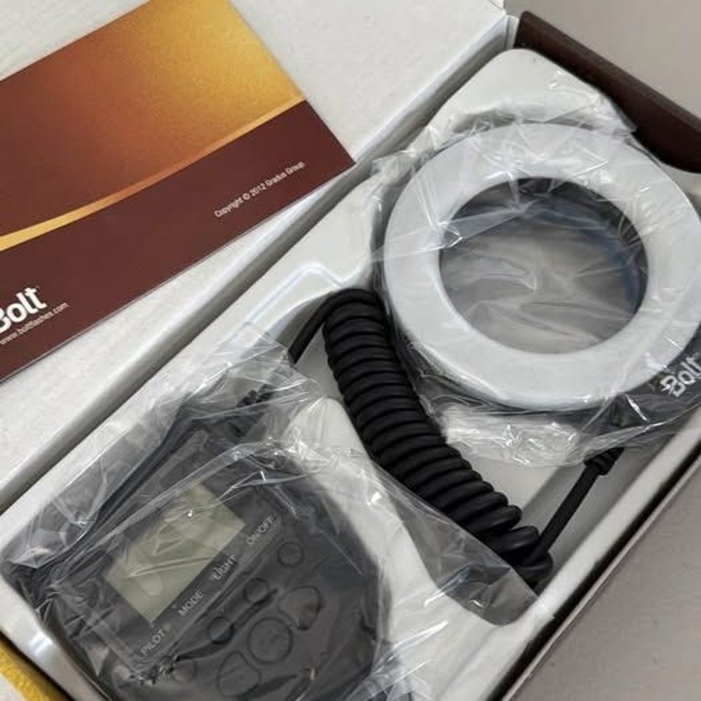 New Bolt VM-110 LED Macro Ring Light