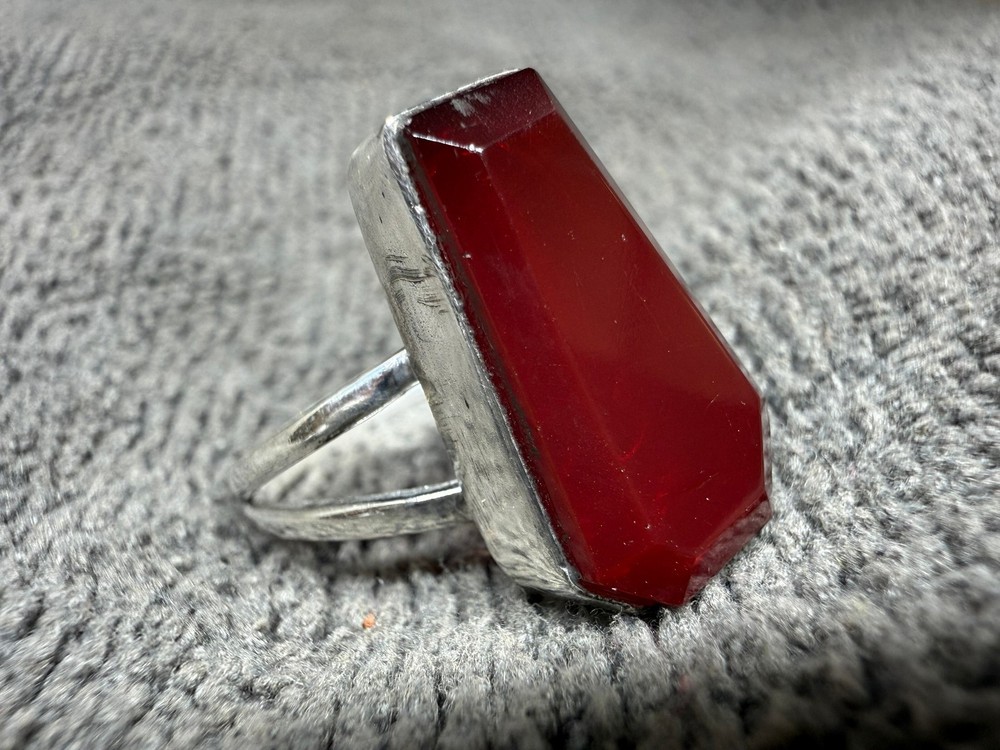 Solid 925 Sterling Silver Large Red Rectangle Gemstone Vintage Style Band Ring