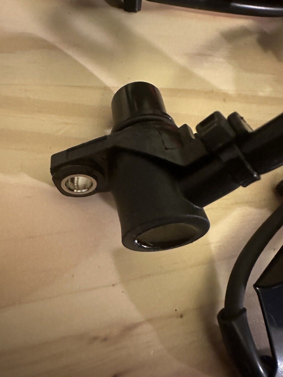 NEW OEM Front Right ABS Wheel Speed Sensor 2001-2007 Toyota Sequoia 00-06 Tundra