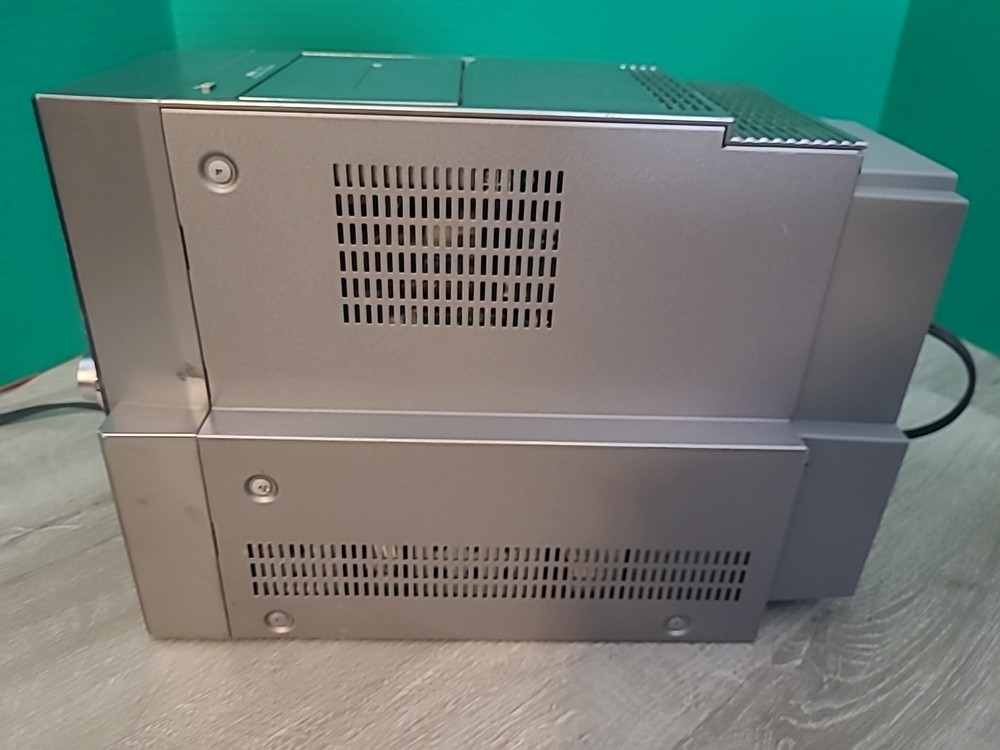 Panasonic SA-PM17 Stereo System 5 Disc Changer Main Unit Only Working