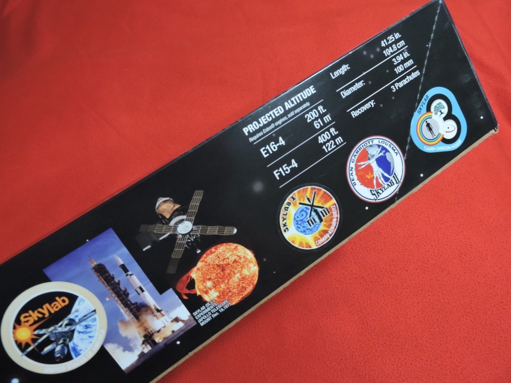 ESTES #1973 SKYLAB SATURN V FLYING MODEL ROCKET KIT, 1:100 SCALE, OOP, SEALED