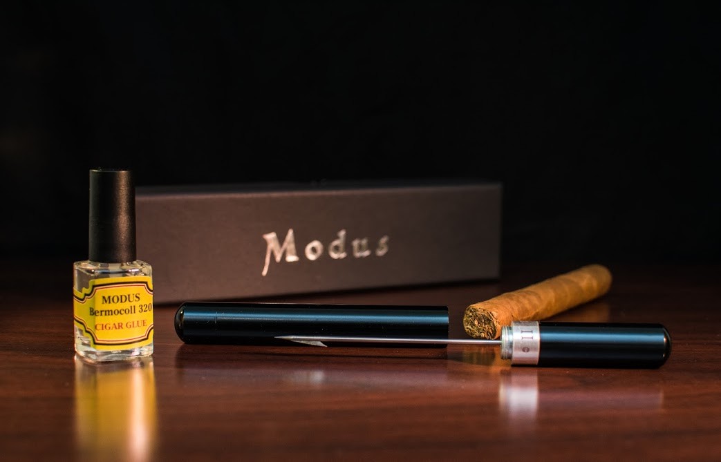 Cigar Glue - Bermocoll 320 - 1/2 oz bottle & brush