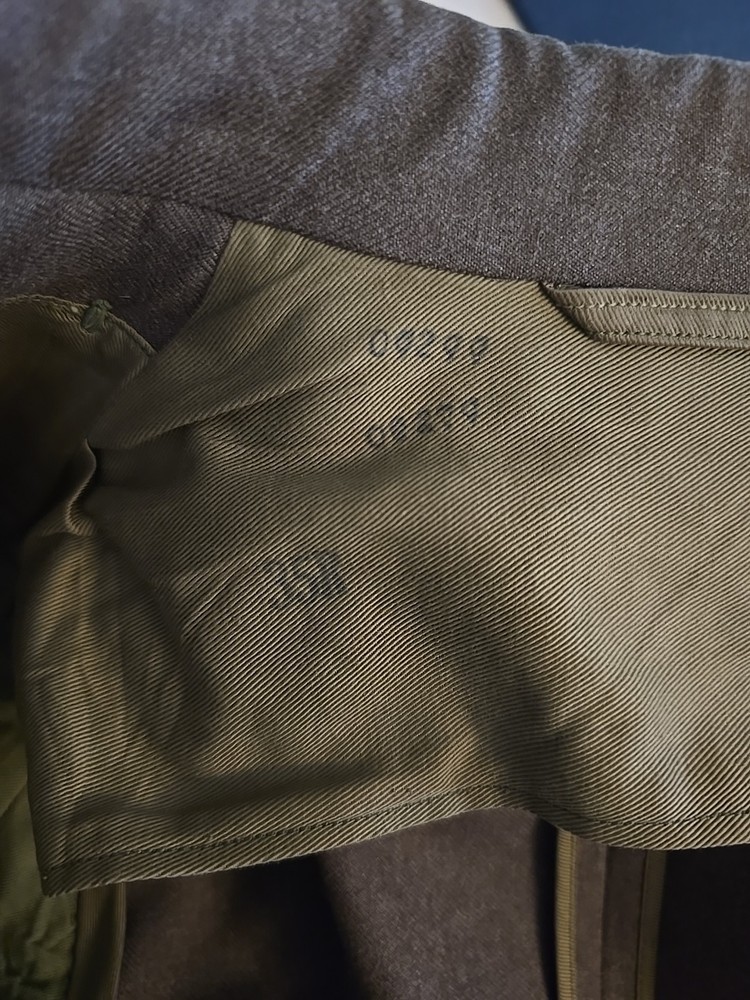 WWII 11th Airborne Uniform coat With Insignia
