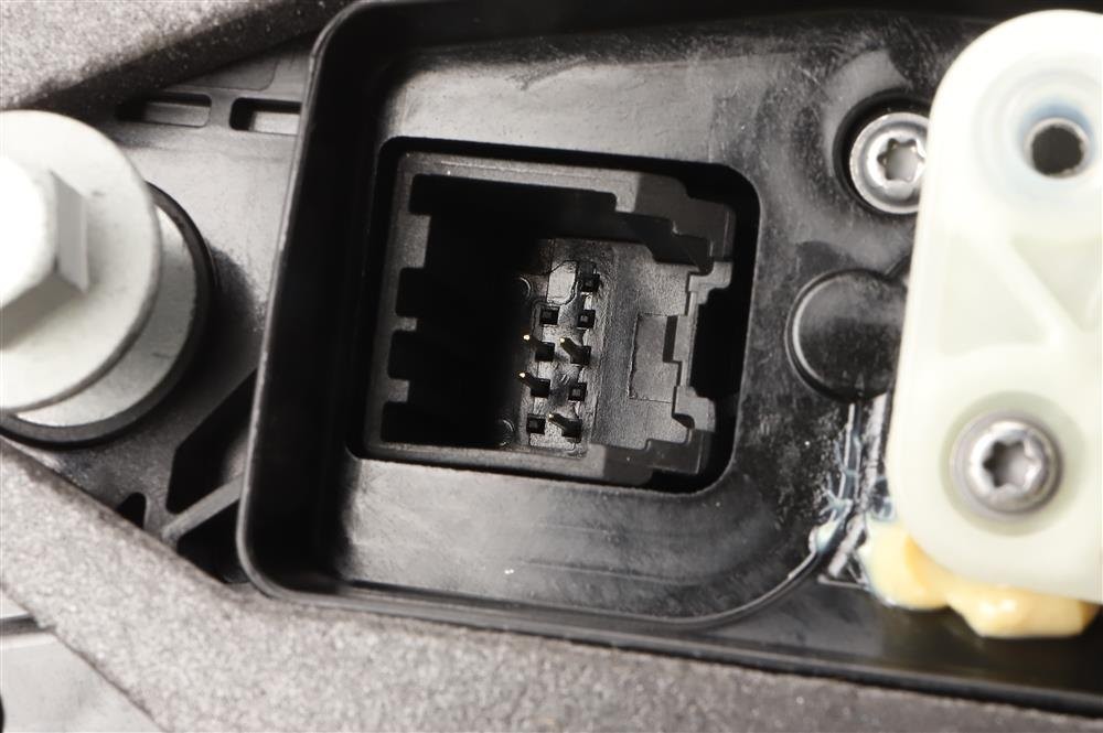 ACDelco 13546507 - Door Latch Assembly