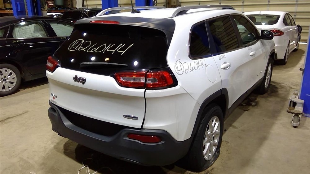 CHEROKEE 2014 Glove Box 966925