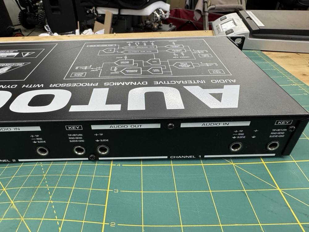 Behringer Autocom MDX1200 Interactive Dynamics Processor Dynamic Enhancer