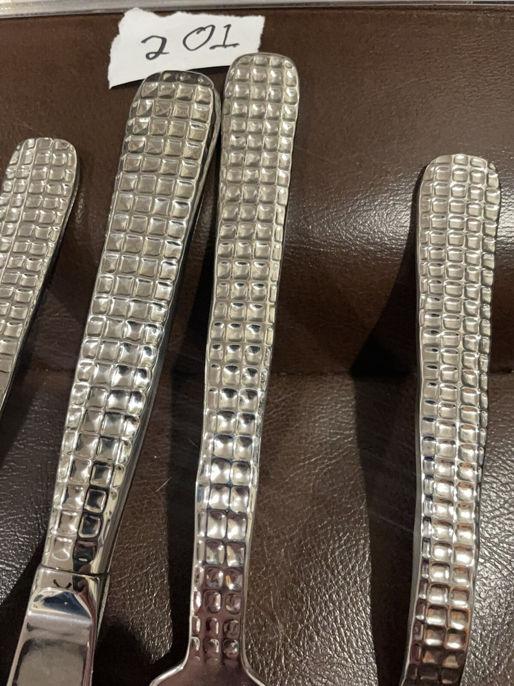 Michael Wainwright Manhattan 5 Piece Place Setting Flatware Store Display