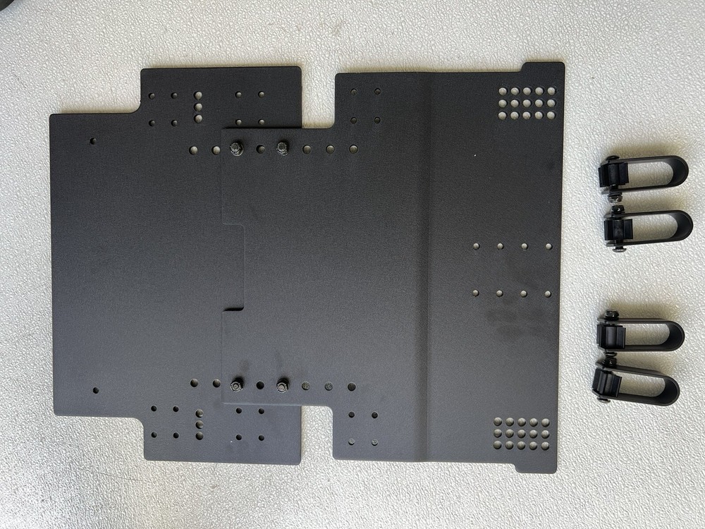 Wheelchair seat pan