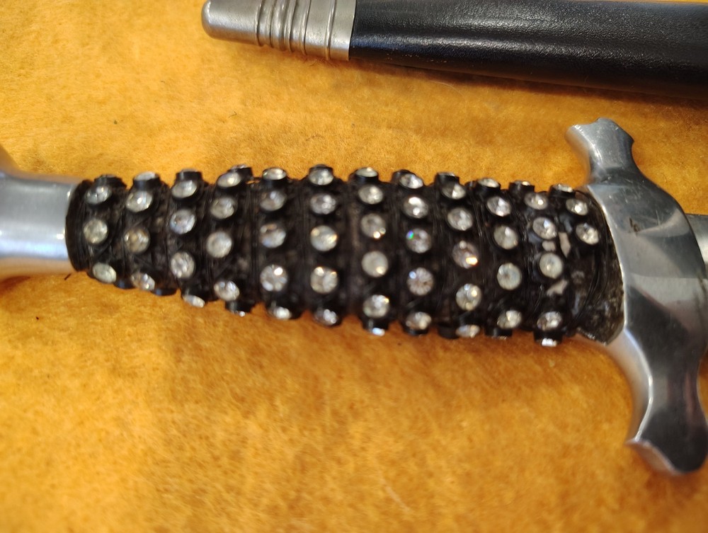 Hirschkrone, Solingen Germany, Presentation Dagger, Rhinestone Encrusted Handle