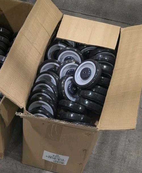 5" x 1-1/4" Poly-Pro Shopping Cart Wheel - 350 lbs. Cap PP50GP50 4x$28.56