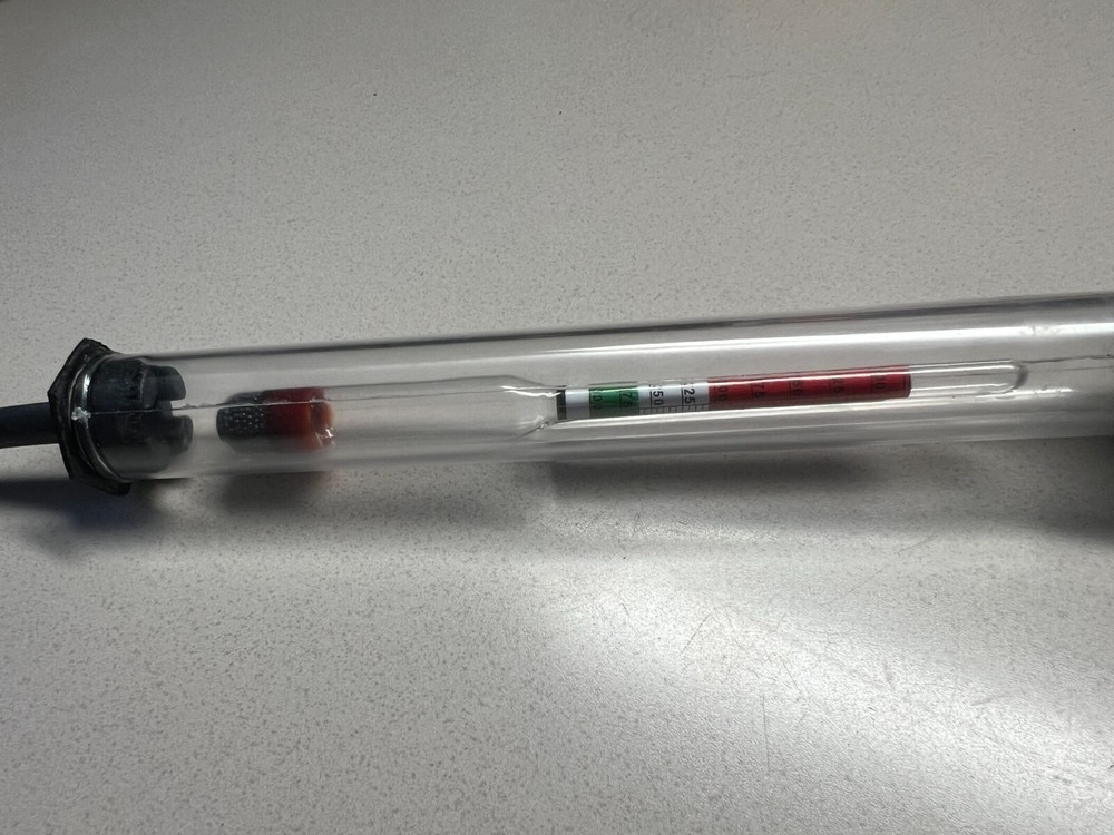 Battery Hydrometer For Battery Fluid Conditions