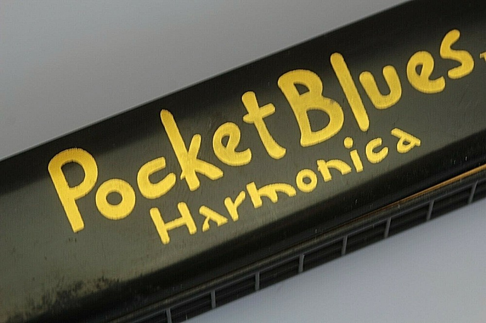 Pocket Blues Harmonica.