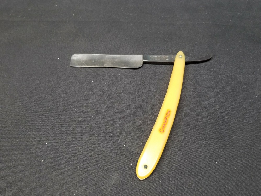 Champion Wedge Straight Razor