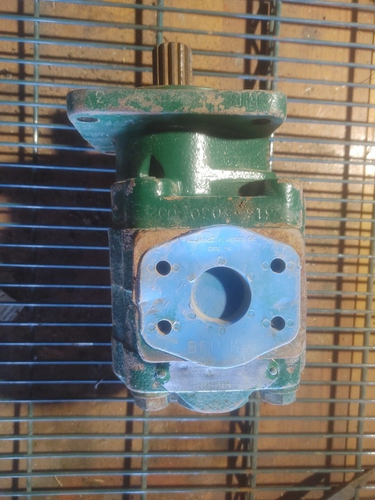 Parker 313-9112-019 pump