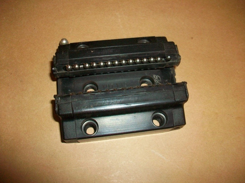 Thomson AccuGlide Linear Bearing CG25AAAN
