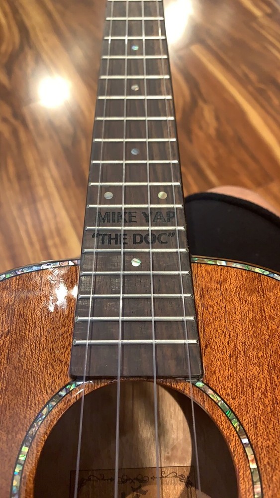 Ukulele Engraving service Personalization with purchase