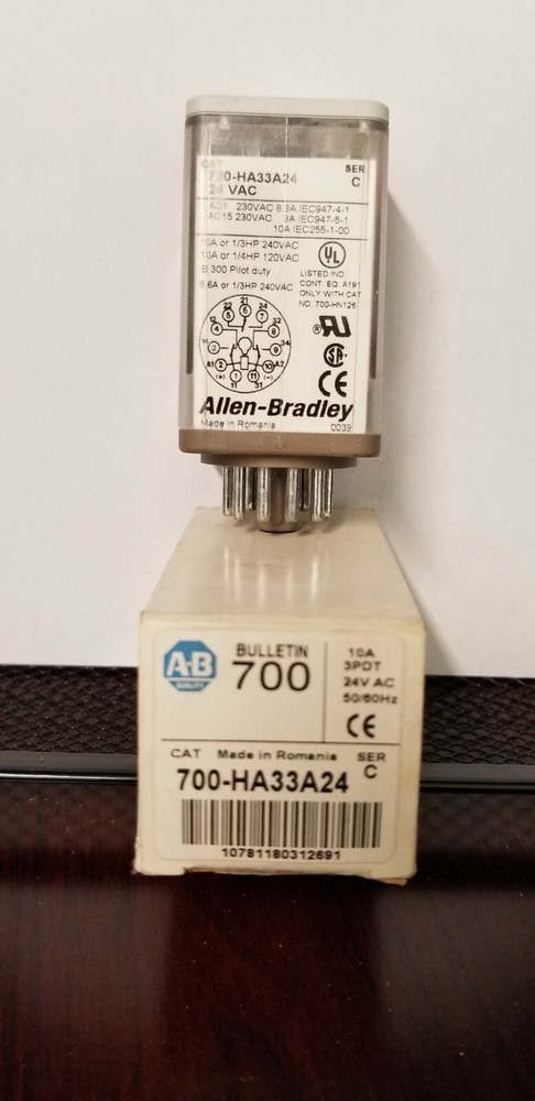 ALLEN BRADLEY 700-HA33A24 RELAY