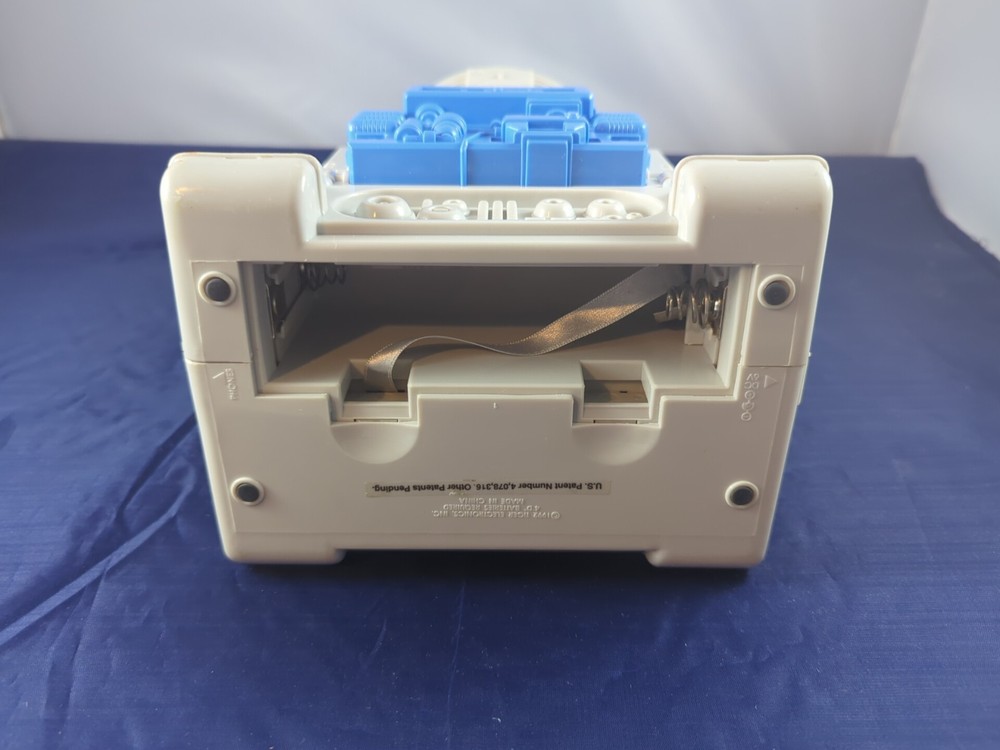 Tiger 2-XL Talking Robot Cassette Player 1992 Tested-Working
