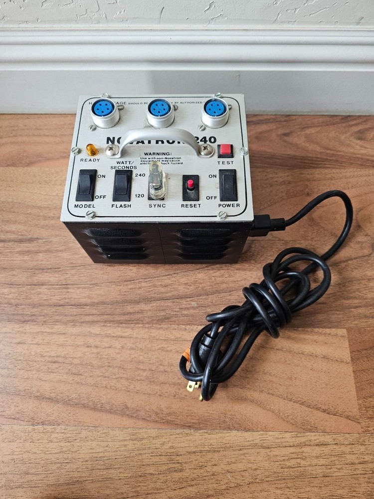 Nova Tron 240 Studio Lighting Power Pack Untested