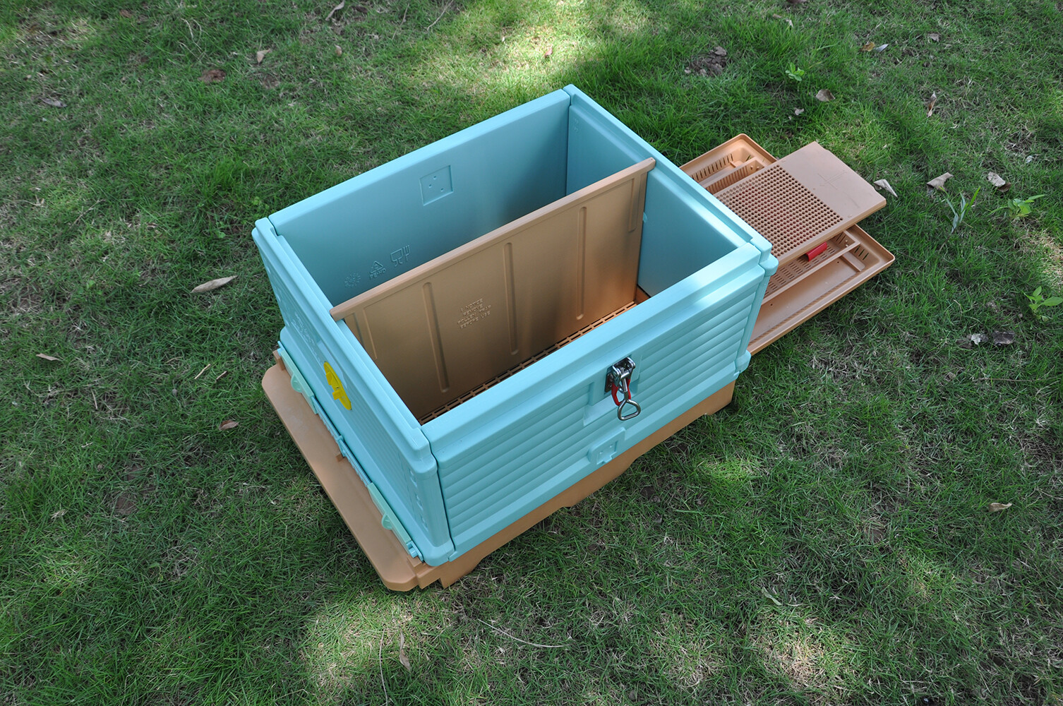 Plastic Insulated Hives Beekeeping Boxes Beehive Honey Bee Hives Supplies Tools