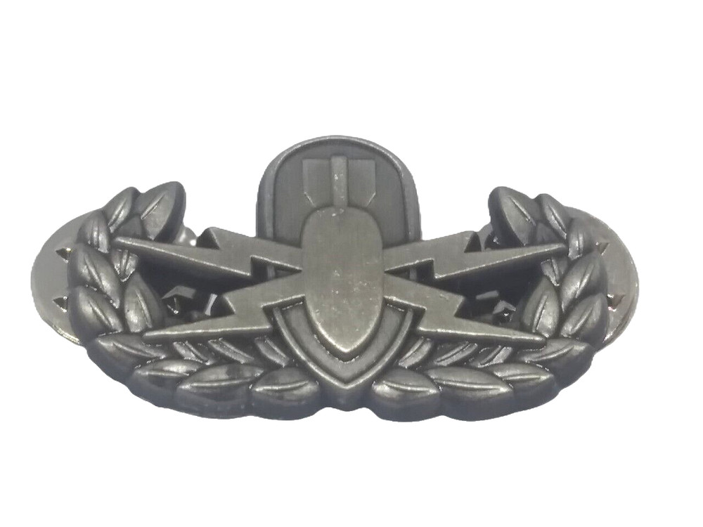 United States Army EOD Basic 1.25 inches Lapel Pin P14157