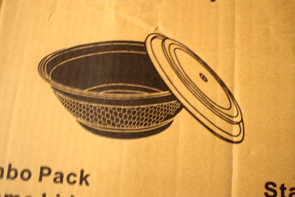 JN036B 150 SETS COMBO PACK BLACK BOWL / CLEAR DOME LID STACKABLE MICROWAVEABLE