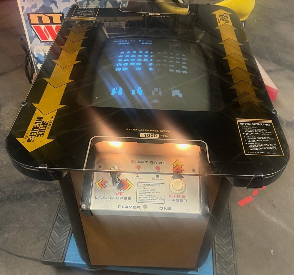 SPACE INVADERS Cocktail Table ARCADE MACHINE MIDWAY 1978 (Excellent)