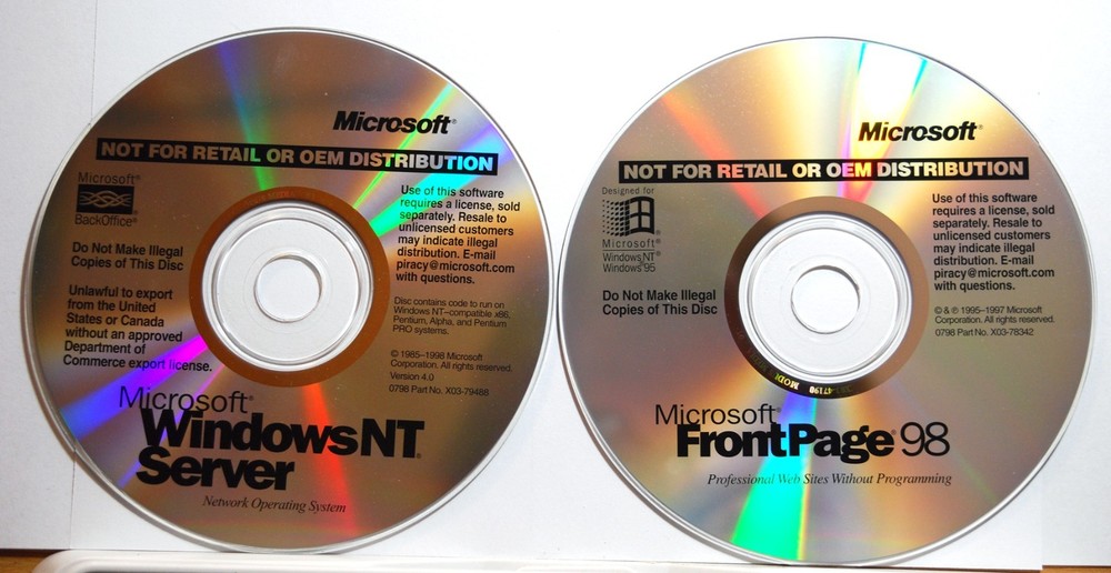WINDOWS NT Server 4.0 Server with FrontPage 98 with CD Key - New Unused