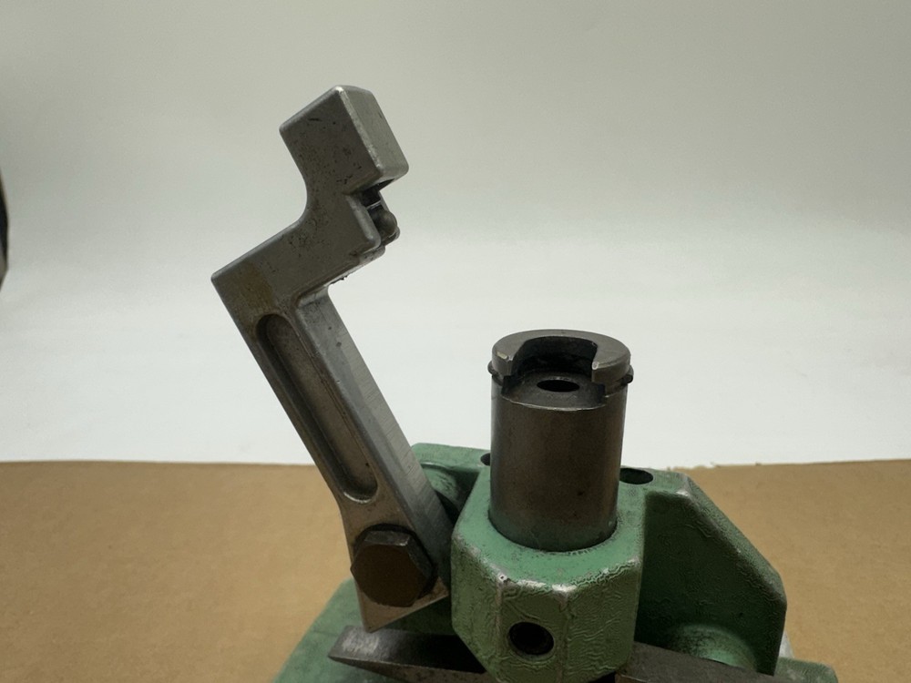 RCBS Bench Mounted Auto Priming Tool Not Complete See Pics