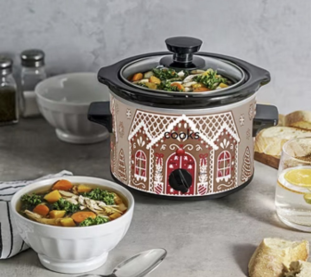 Cooks 1.5-Quart Gingerbread Slow Cooker NIB