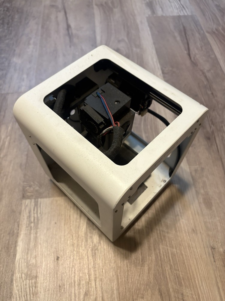 Toybox 3D Printer White Desktop Model