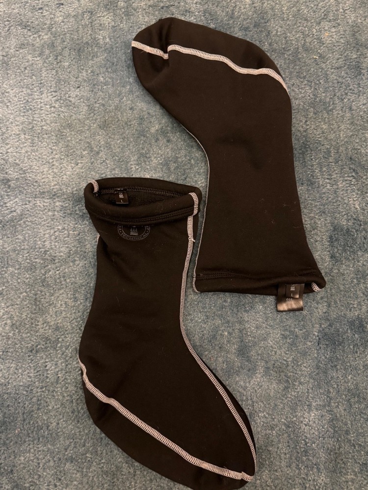 Fourth Element Arctic Undergarment (Size MS) + Socks (Size L)