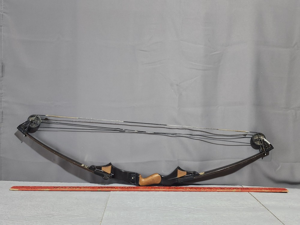 Ben Pearson Spoiler Compound Bow Spoiler 46" Long