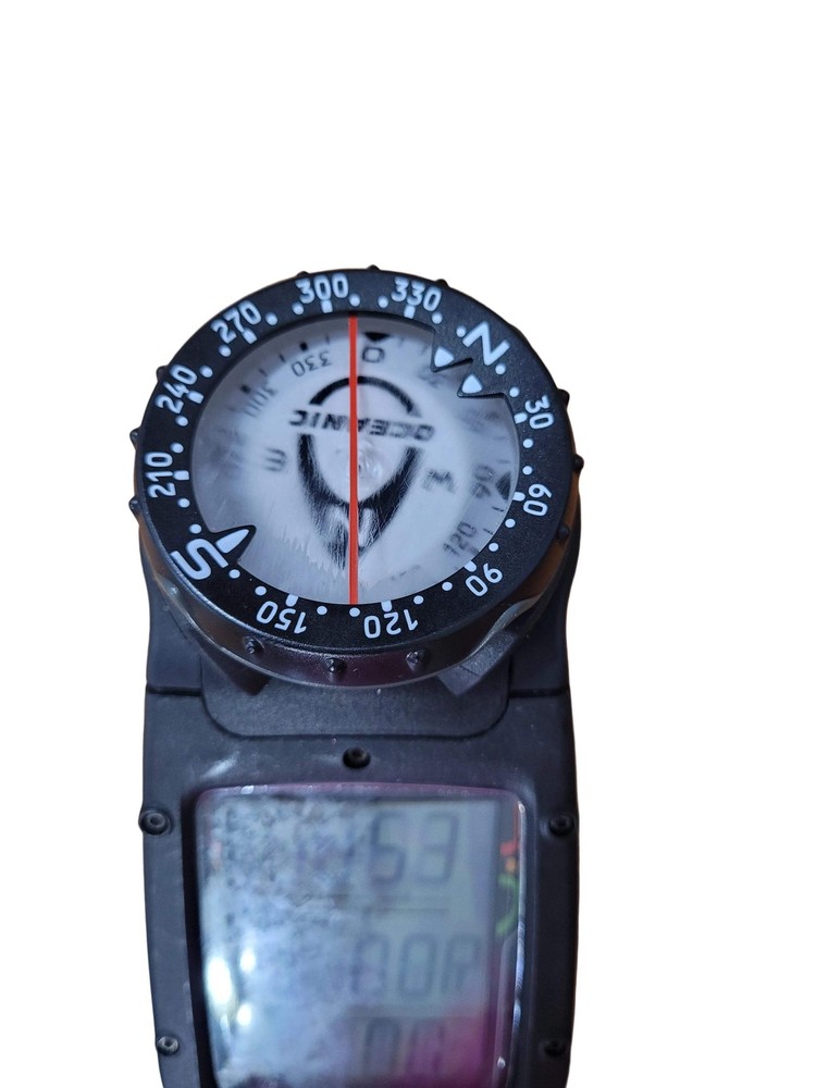 Oceanic Pro Plus 3 Nitrox Dive Computer with QD and Case