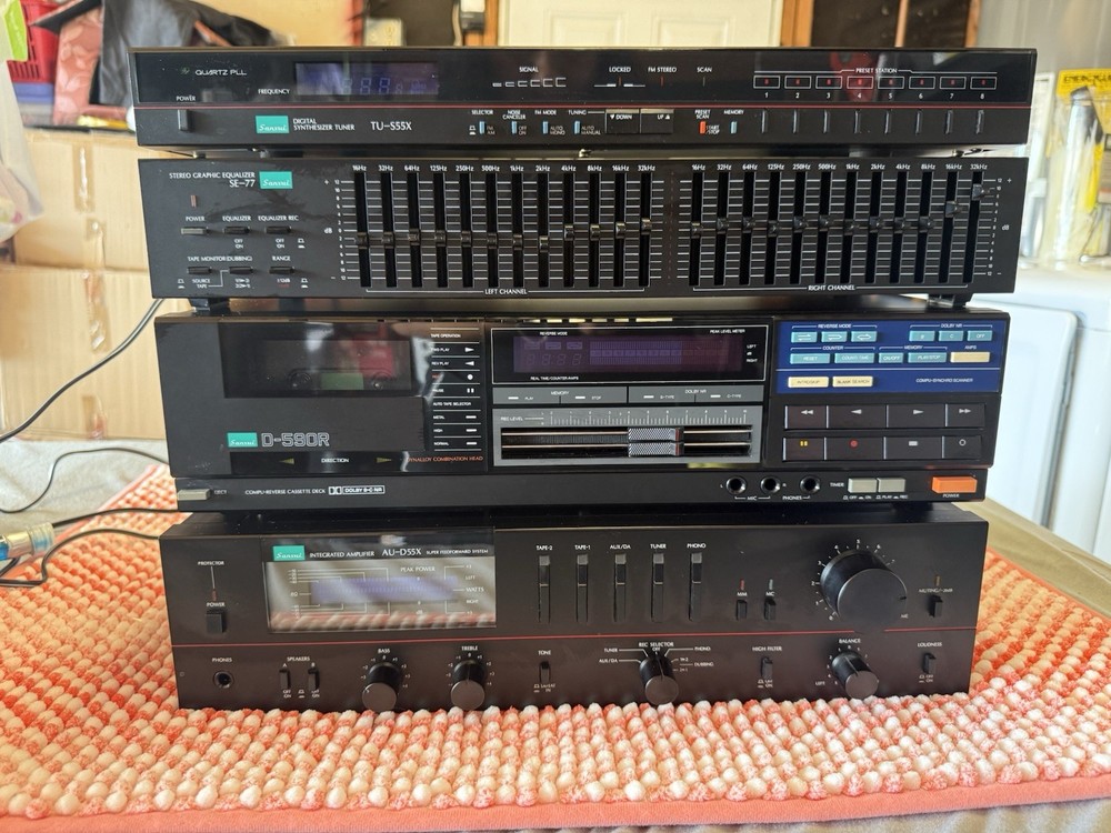 SANSUI OLD SCHOOL STEREO SET