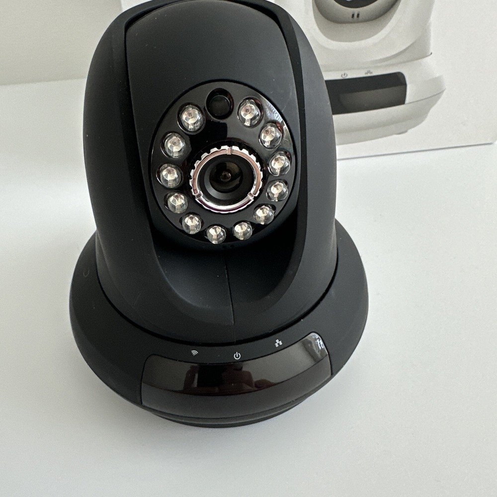 Cloud IP Camera IPC8 New Open Box