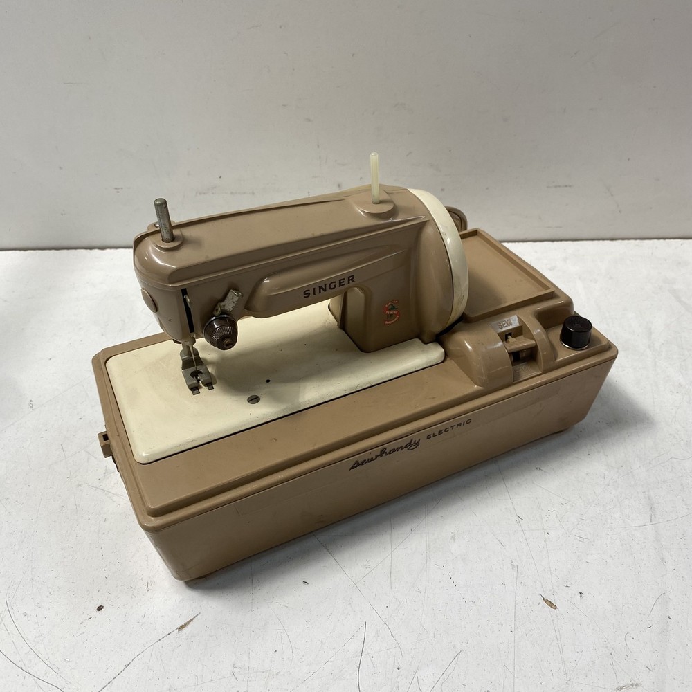 Singer Machine Sewhandy Electric Mini Sewing