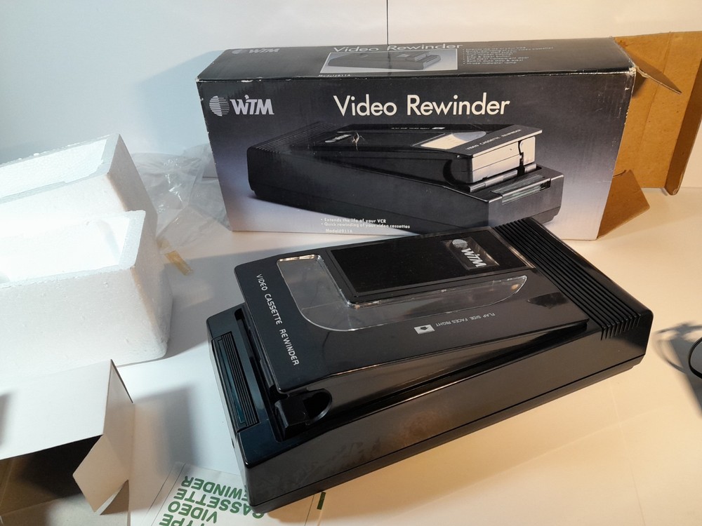 WTM VHS Video Rewinder w/ AUTO STOP & EJECT (Model: 911A) AC Powered DESCRIPTION