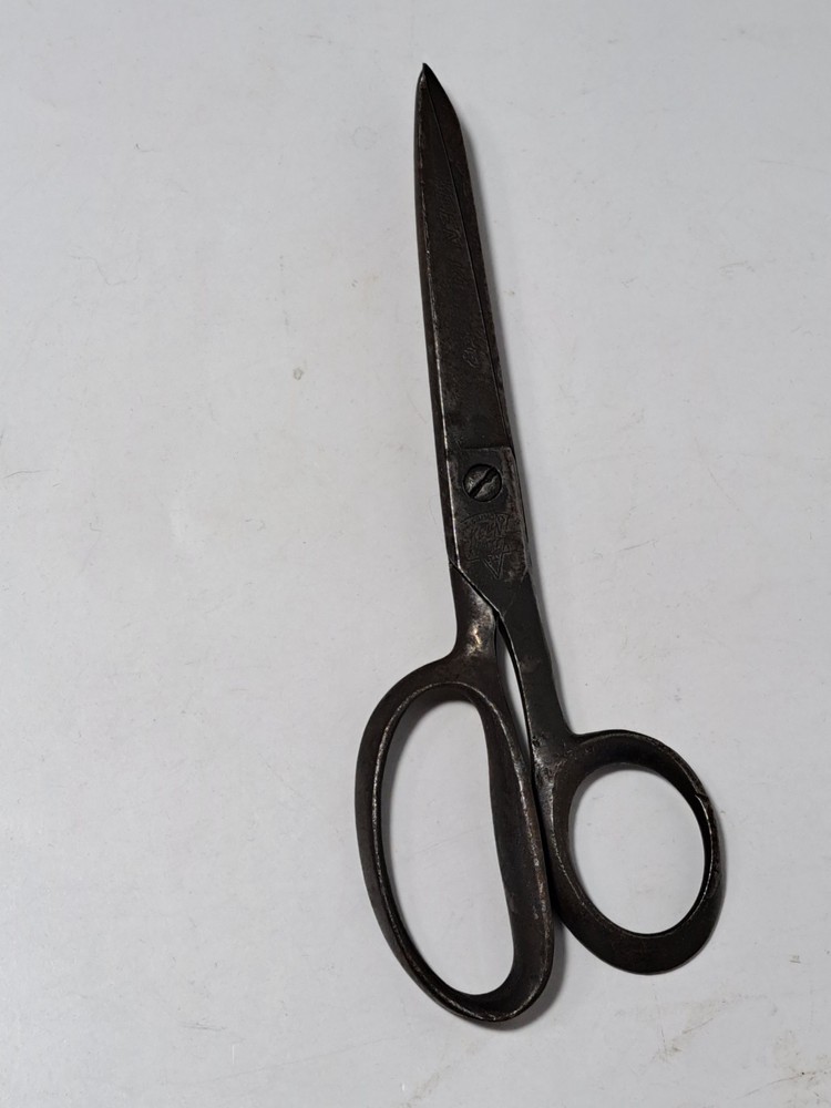 Vintage E.C. SIMMONS KEEN KUTTER SCISSORS 6.5"