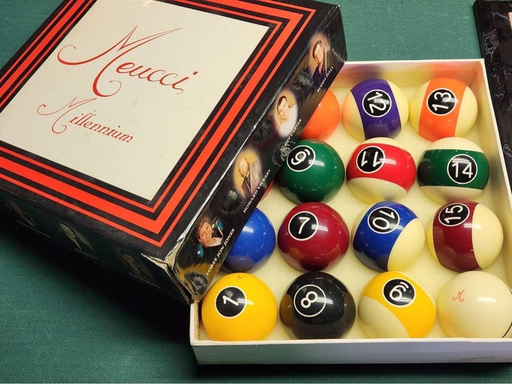 Meucci Millenium Balls Set Pool Cue NEW