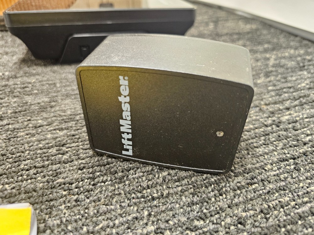 Liftmaster CAPXS Wifi or Ethernet Smart Video Intercom Black
