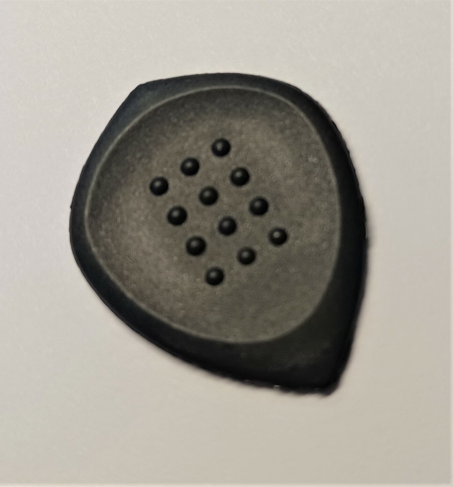 STEALTH - PRECISION, CONTROL, EVEN TONE Black