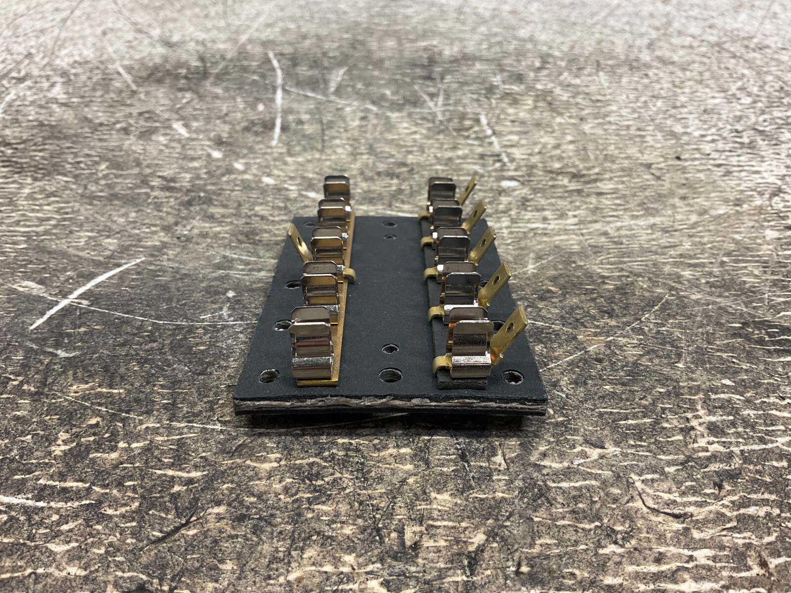 EZGO 22674G1 Fuse Block 5 Pole New (TSC)