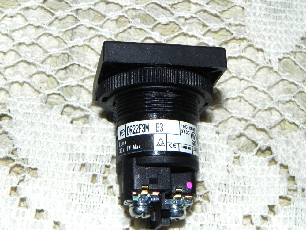 FUJI Indicator light (Red) DR22F3M E3 SQUARE
