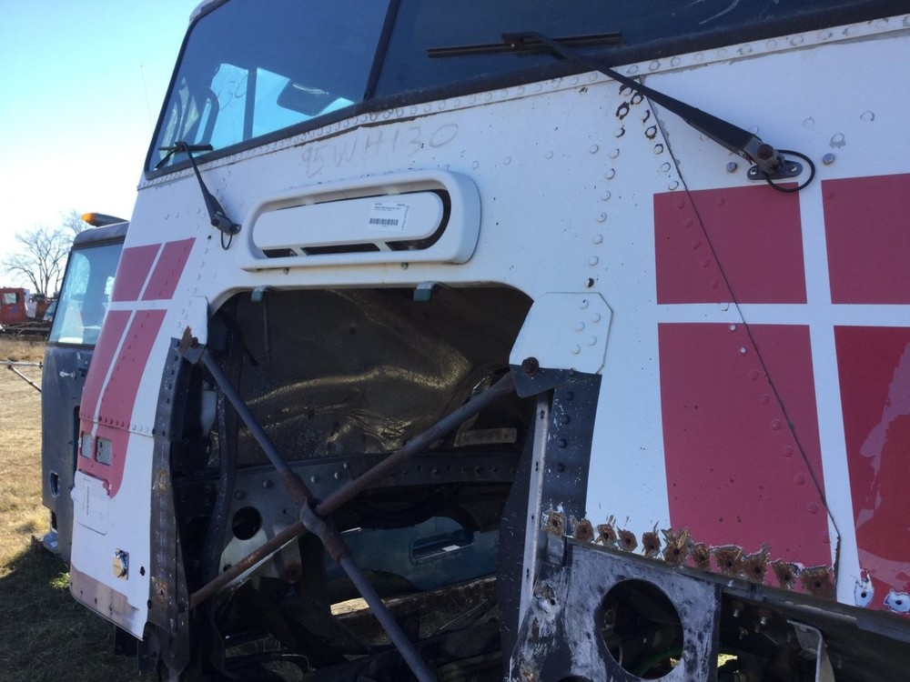 Freightliner FLB STEEL UPPER CENTER Panel